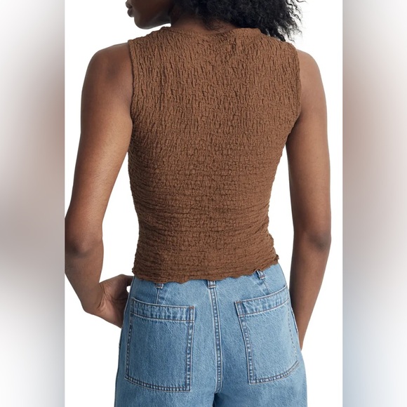 Popcorn Knit Twist Front Sleeveless Crop Top Size Small - Picture 2 of 8